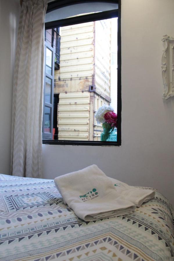 Metro Boutique Albergue