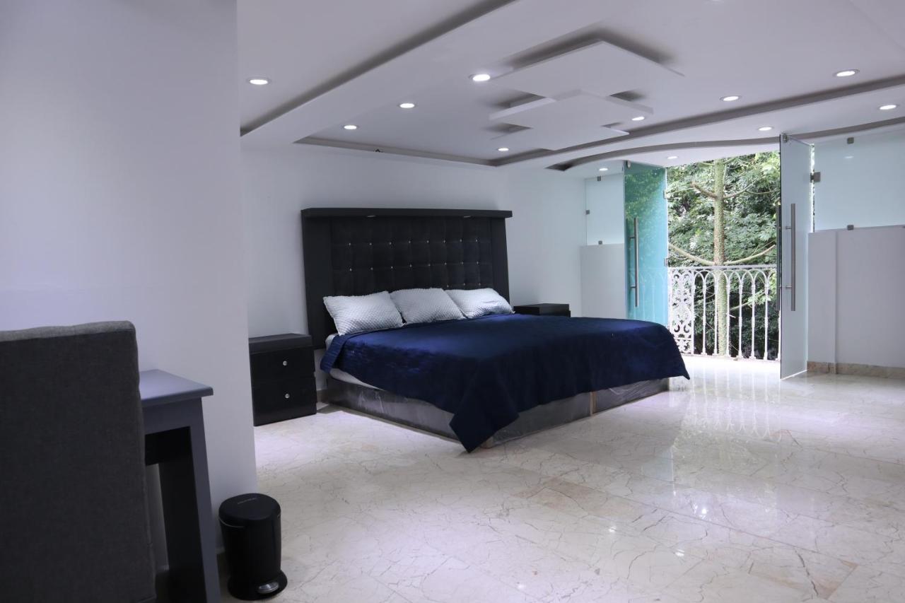 Guest house London 248