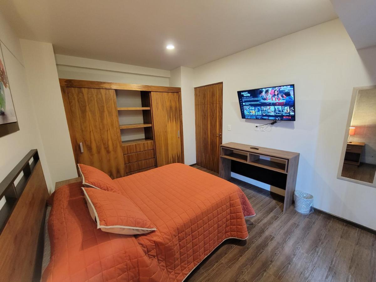 Chicago 99 Suites