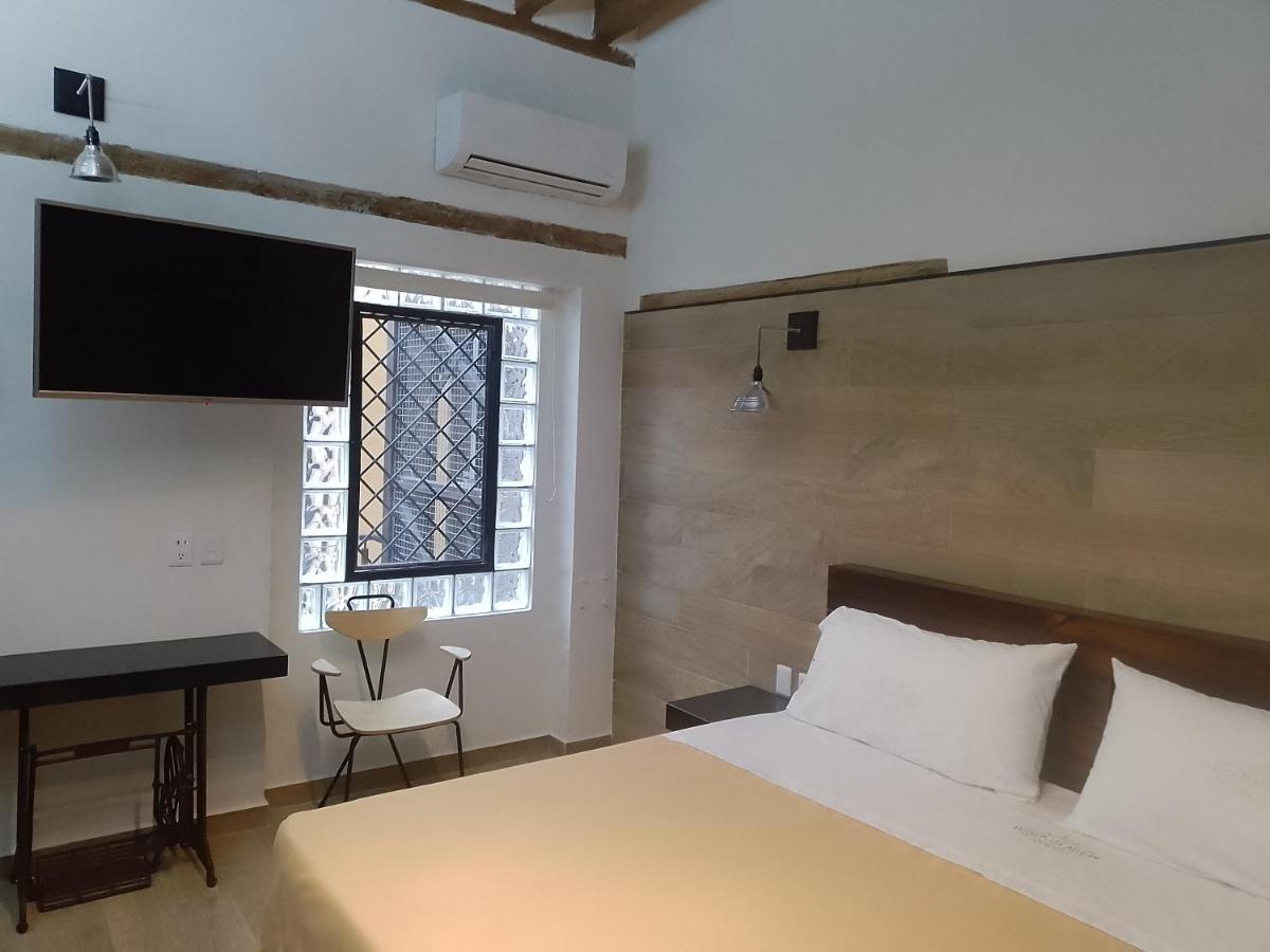 Plaza Allende Hotel