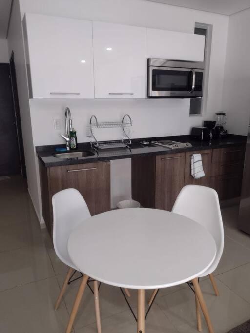 Nuevo! Loft Hermoso Con Alberca. Wi-fi Rapido. Apartment *