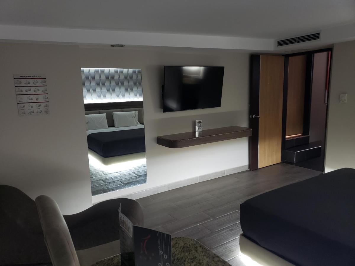 Nuevo Tijuana (adults Only) Love hotel Mexico City