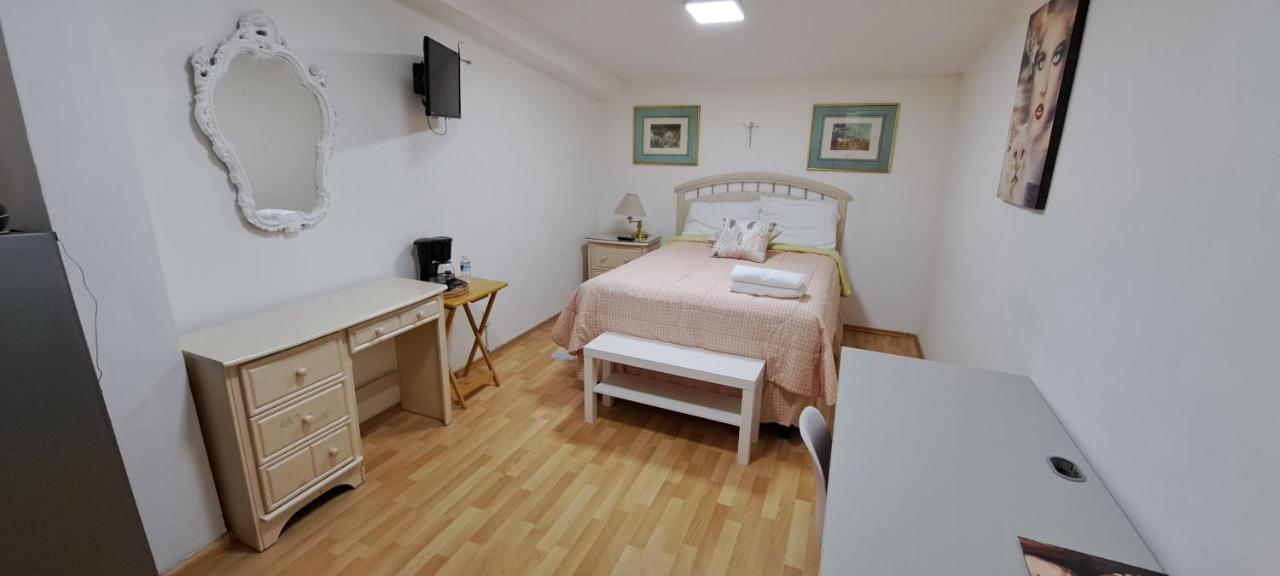 Homestay Encantadoras Privadas Del Valle *