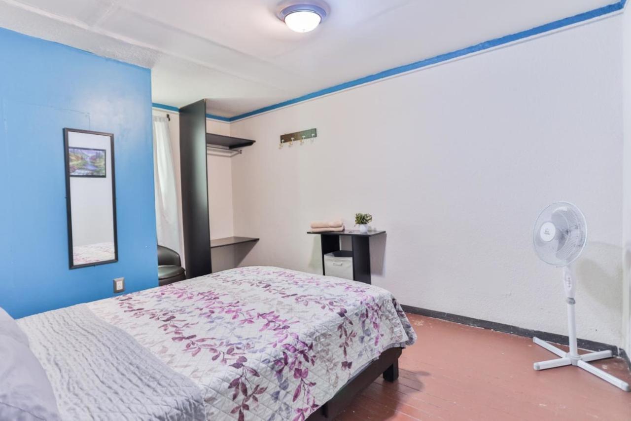Hostpal Roma 185 Pensión