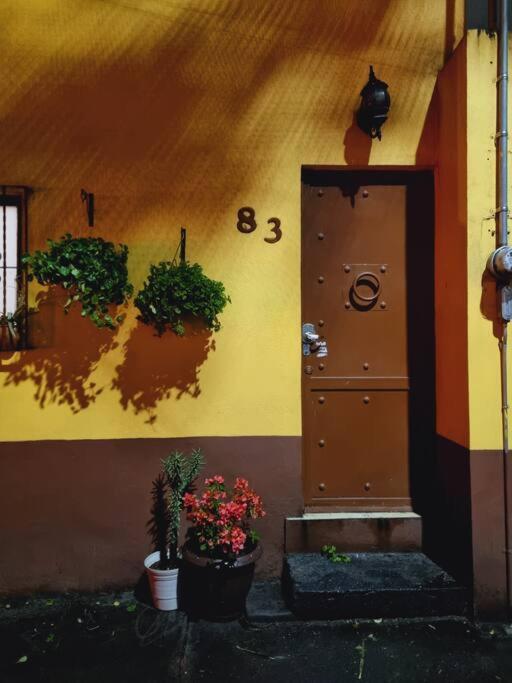 Casa Aba Linda Casa En El Centro De Coyoacan. Сasa de vacaciones México DF
