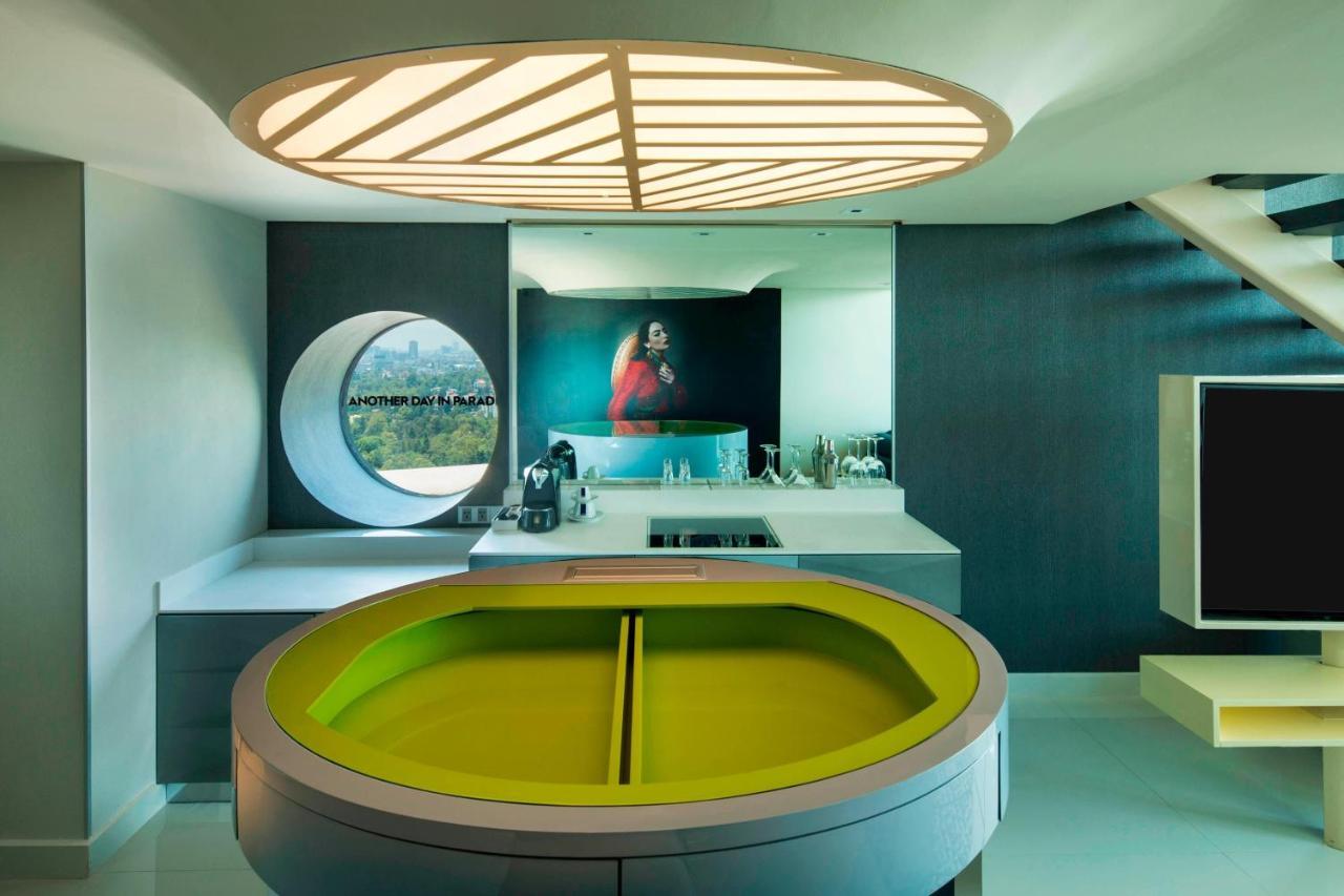 W Hotel 5*