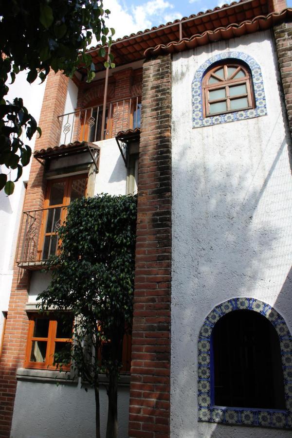 Casa Frida Coyoacan Acomodação com café da manhã  *