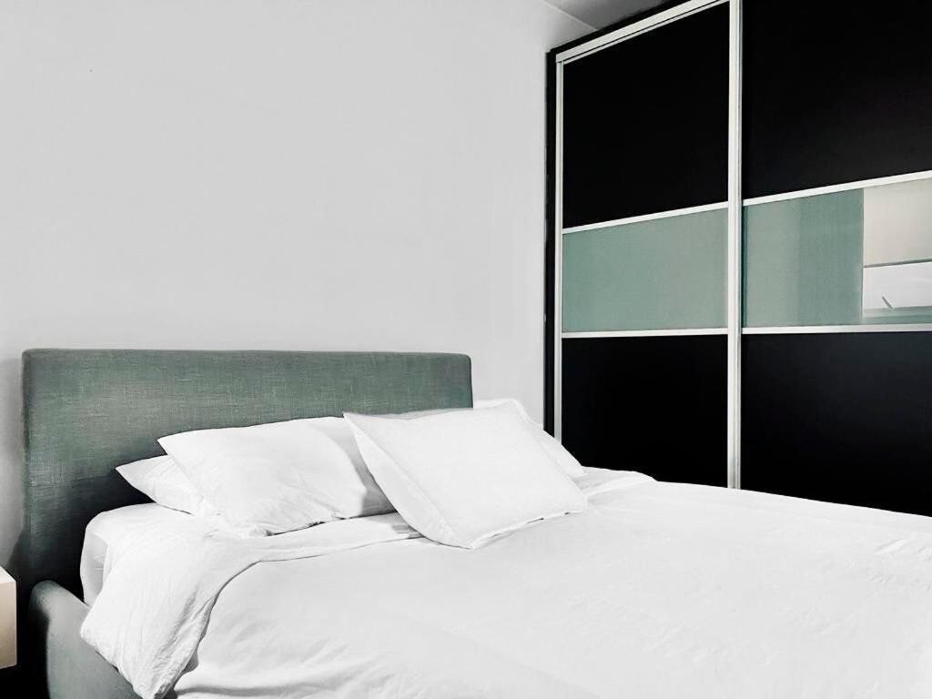 Condesa Amsterdam 301 Beautiful 1bed 1 Bath On Amsterdam Av *