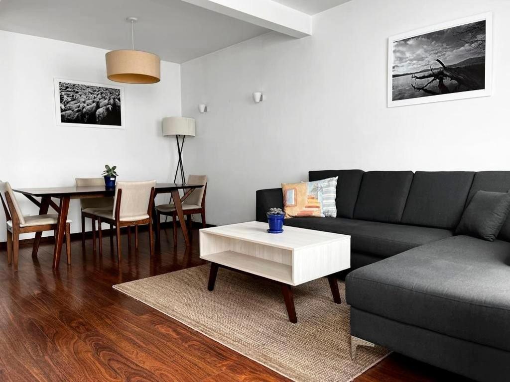 Condesa Amsterdam 301 Beautiful 1bed 1 Bath On Amsterdam Av *