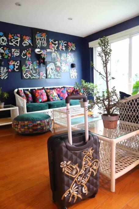 Luxurious Mid Century Modern Folk Art * Cidade do México
