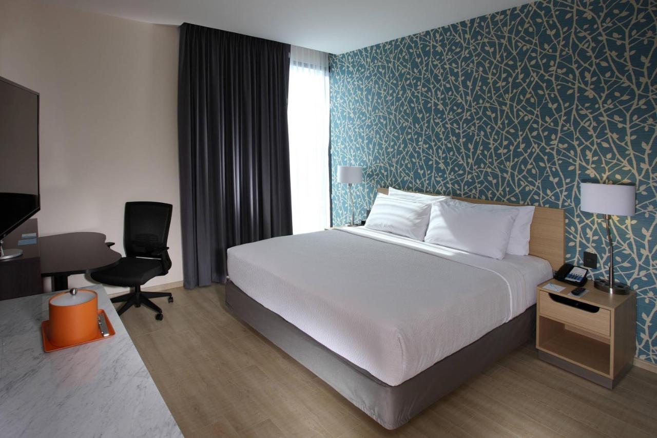 Fairfield & By Marriott Mexico Vallejo Hotel