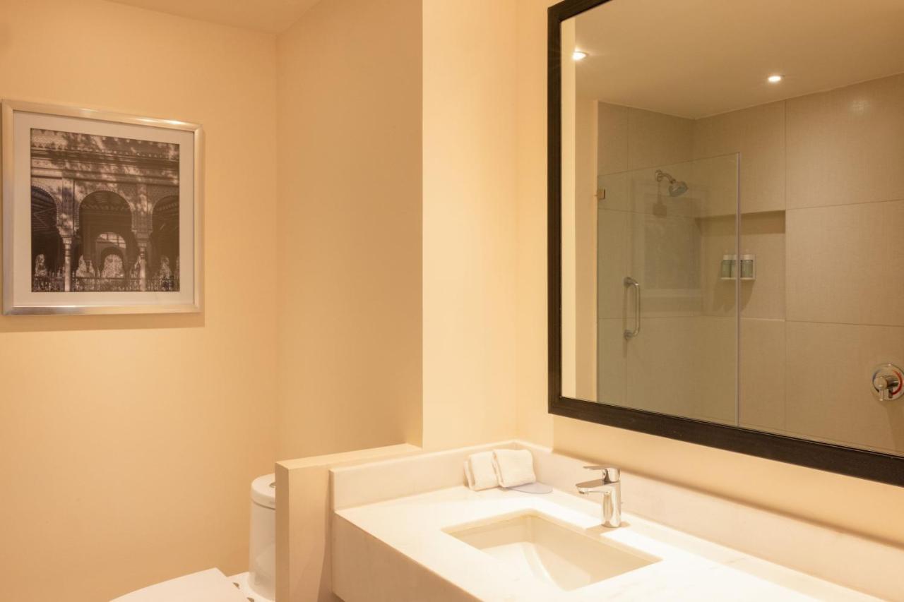 Hotel Fairfield & By Marriott Mexico Vallejo 3*