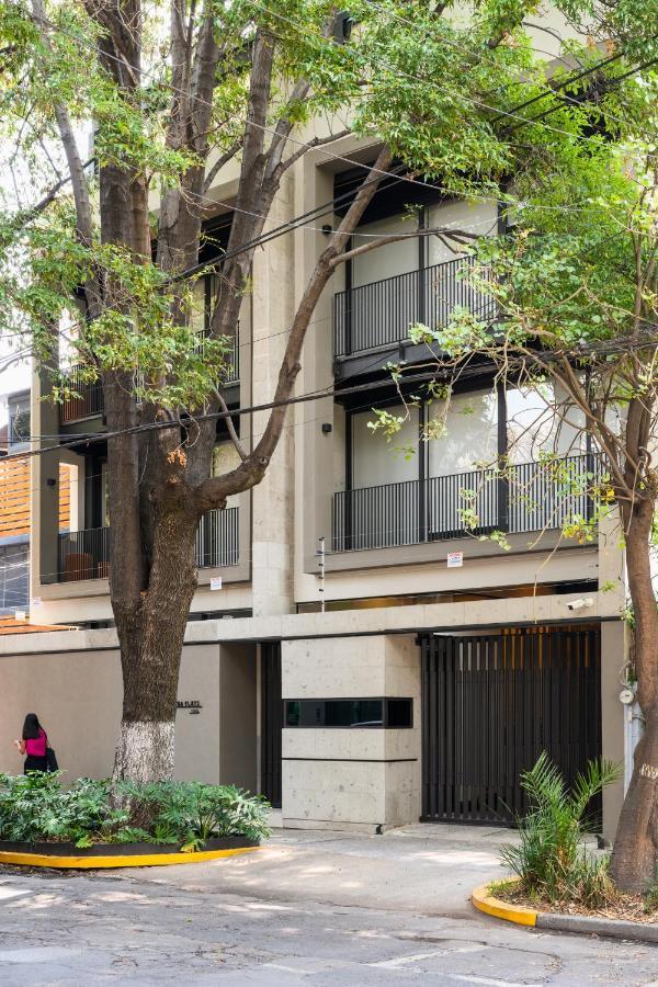 Pancha Flats * Mexico City