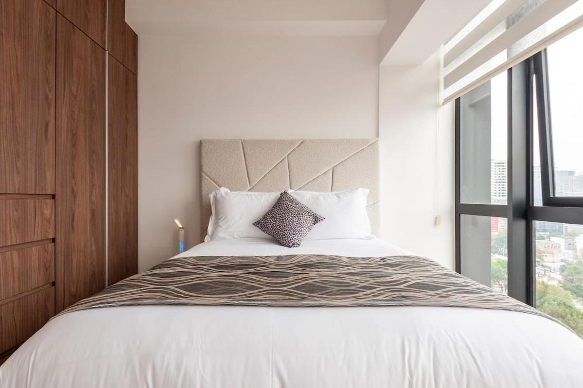 Apartment Luxury High-rise Panoramic Apartment, Polanco 3bd *