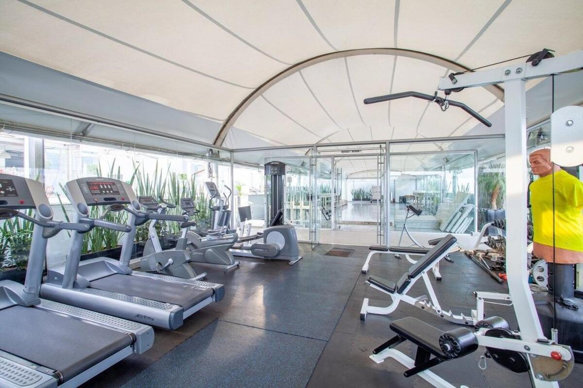 La Mejor Ubicacion Con Alberca Caliente, Gym, Bar *