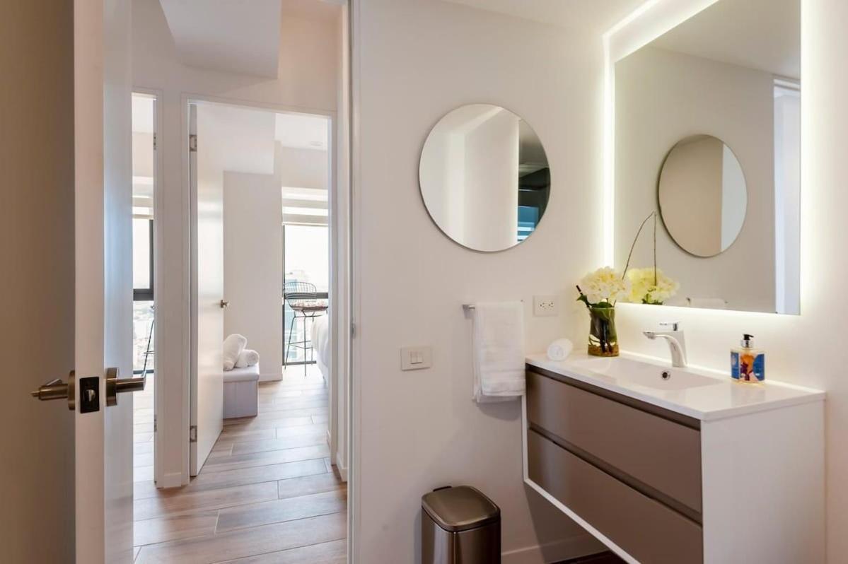 Luxury High-rise Panoramic Apartment, Polanco 3bd Apartment Mexico City
