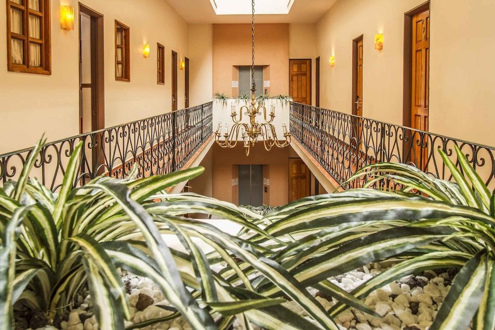 Templo Mayor Hotel 3*
