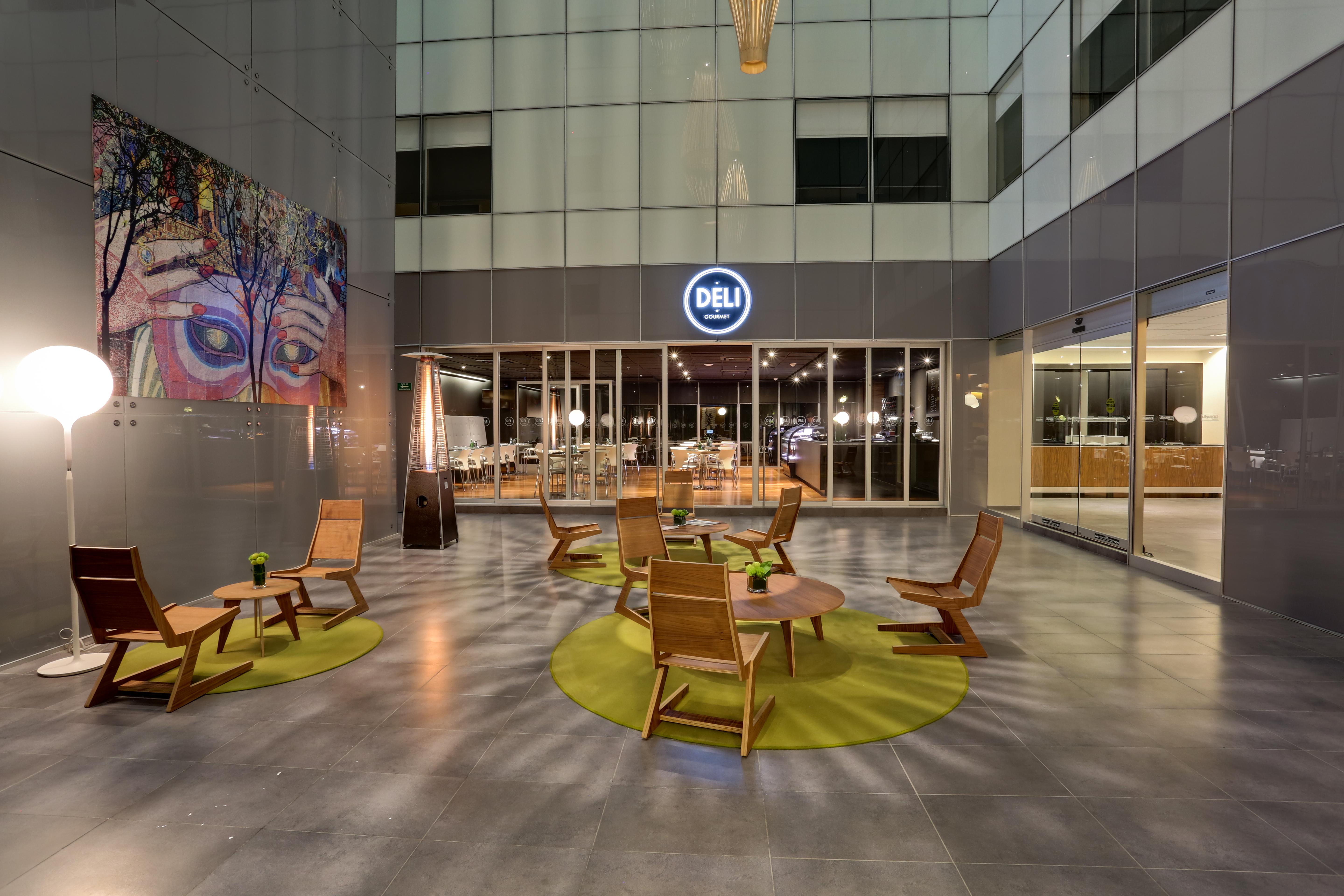 Express By Marriott Ciudad De Santa Fe Aparthotel 4*