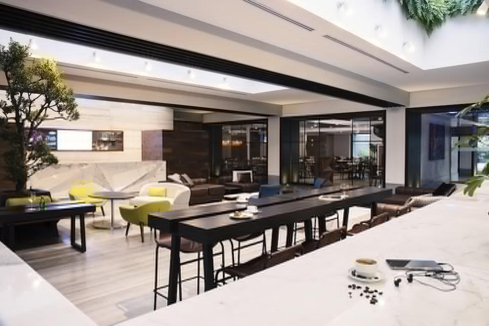 Krystal Grand Insurgentes 5*