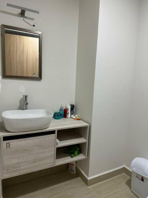 Apartamento Departamento Con Hermosa Vista En Ciudad De