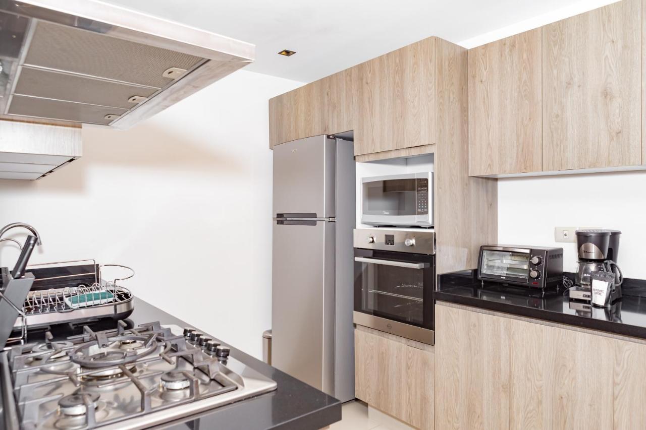 Wynwood House Platon Aparthotel