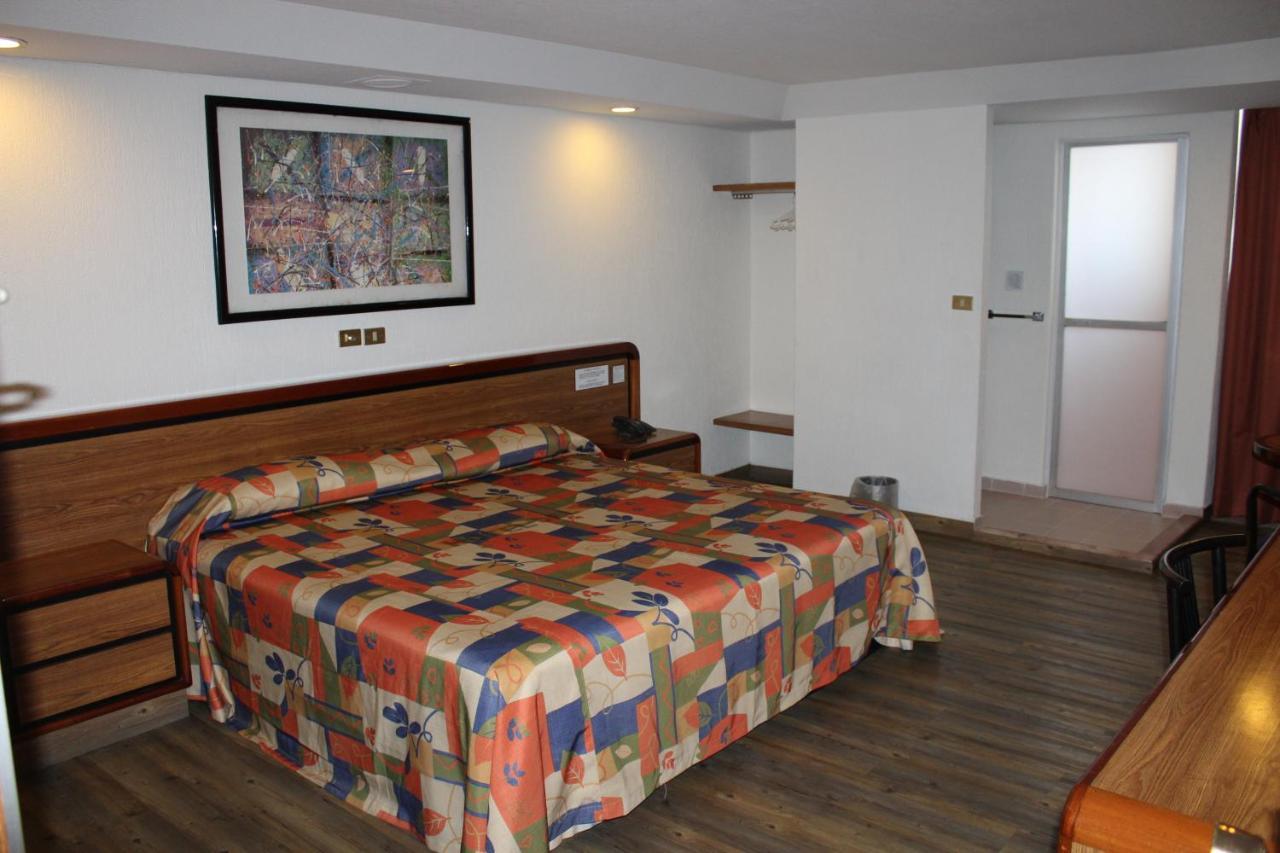 Hotel Del Sur *