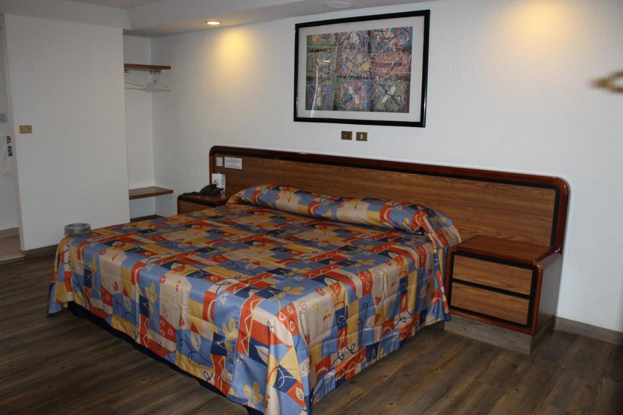 Del Sur Hotel *