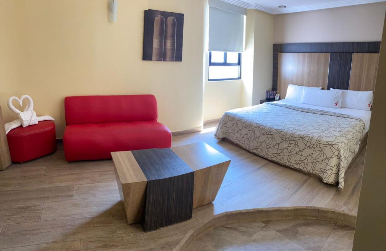M Elite Rojo Hotel 3*