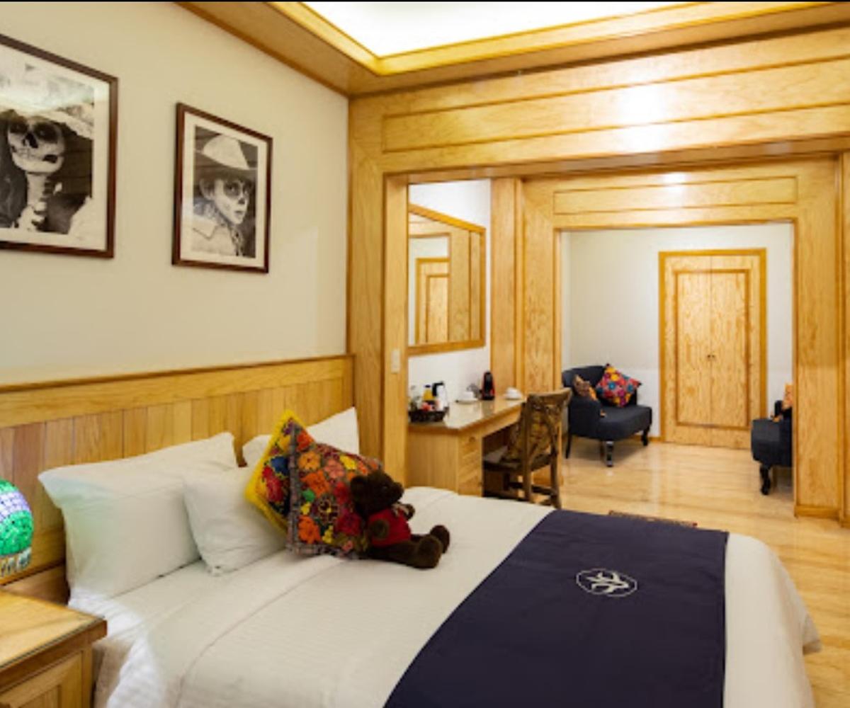 Parque España Hotel 4*