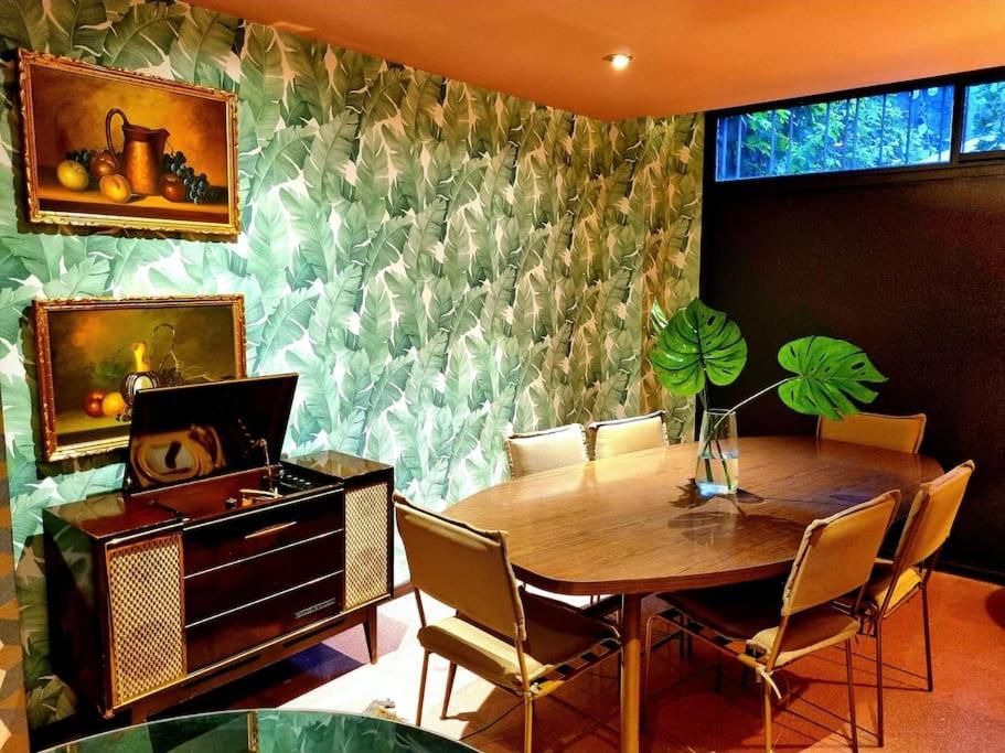 Elegant Boutique In La Roma 2br/2ba/terrace