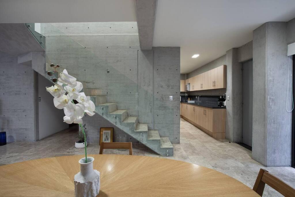 La Condesa Extraordinario Depa 8 Personas De Dos Pisos Y Terraza Con Descuento A Partir De La 3a Noche Apartamento México DF