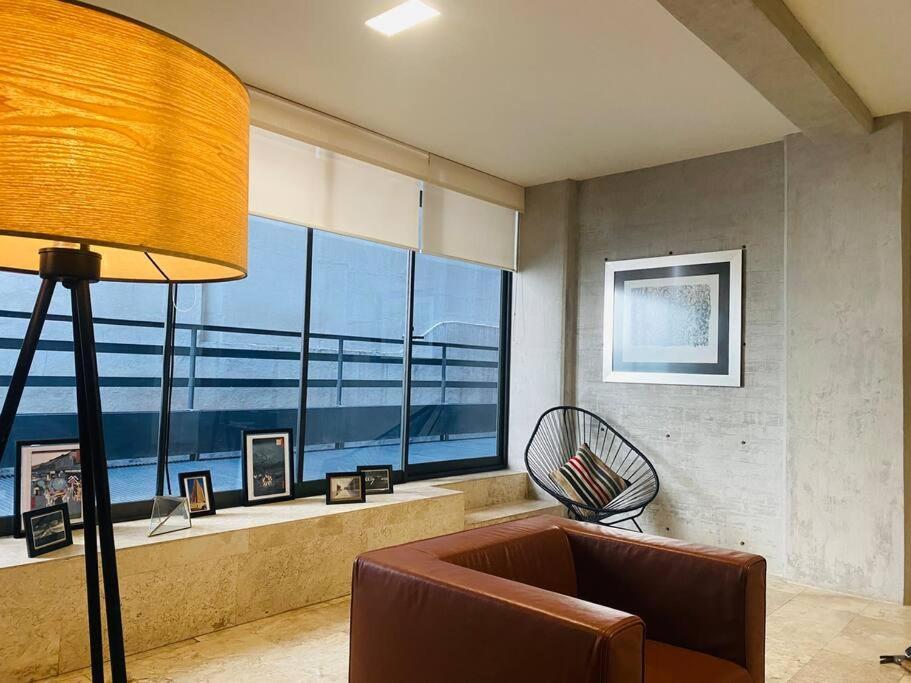 Apartamento La Condesa Extraordinario Depa 8 Personas De Dos Pisos Y Terraza Con Descuento A Partir De La 3a Noche