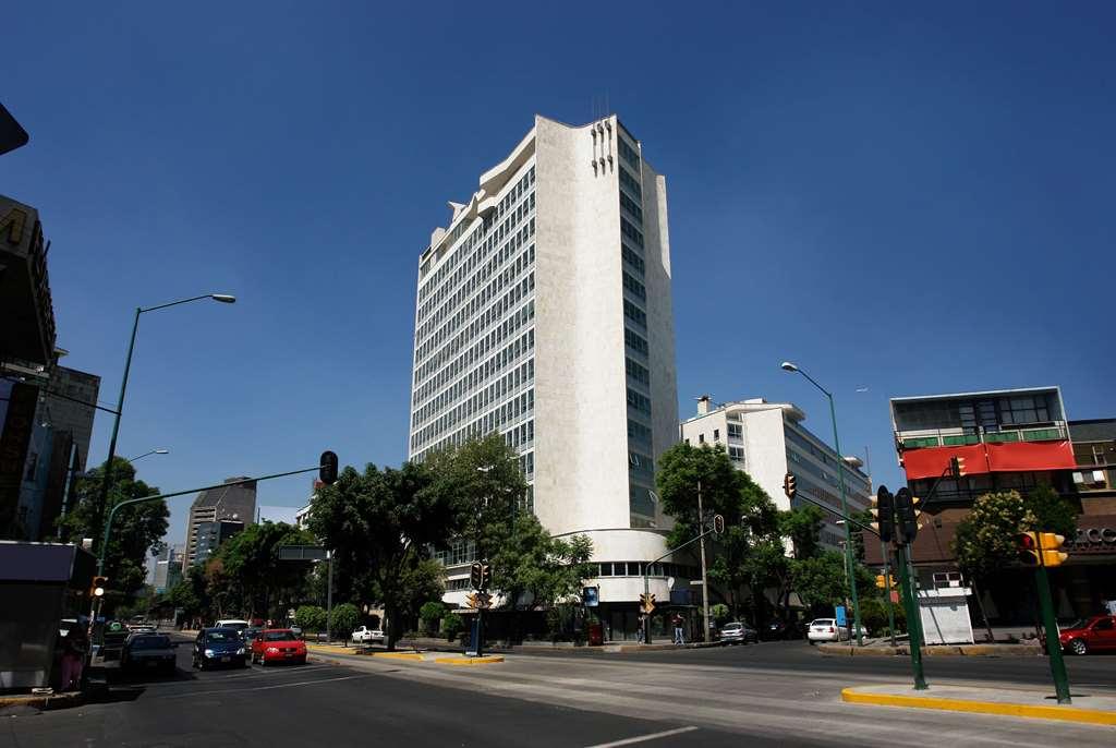 Wyndham Grand Hotel