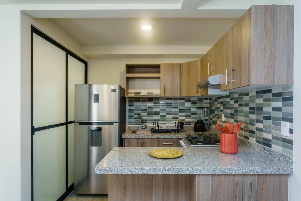 Calido Apartamento Cerca De Santa Maria La Ribera Apartamento *