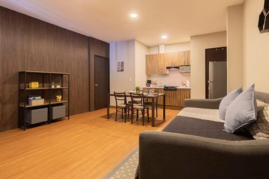 307 Spacious Ac Historic Cdmx Rooftop Сasa de vacaciones *