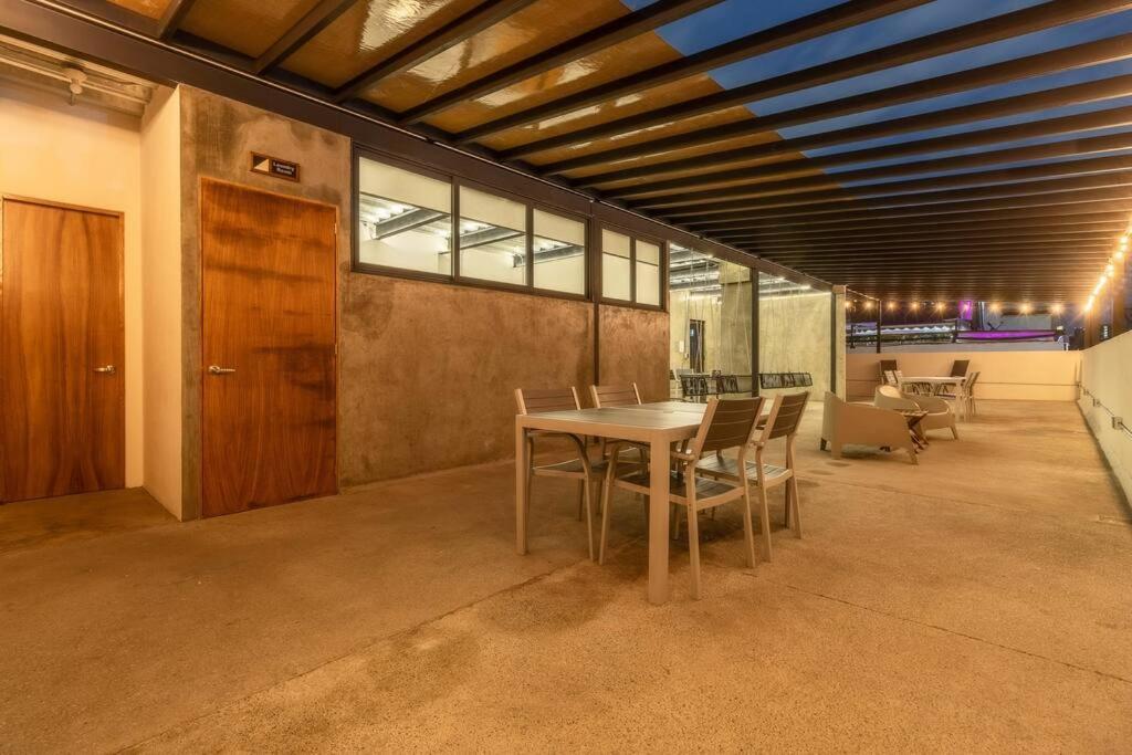 L301 1bdrm 1bath Fits 6 Ac Rooftop Views México DF