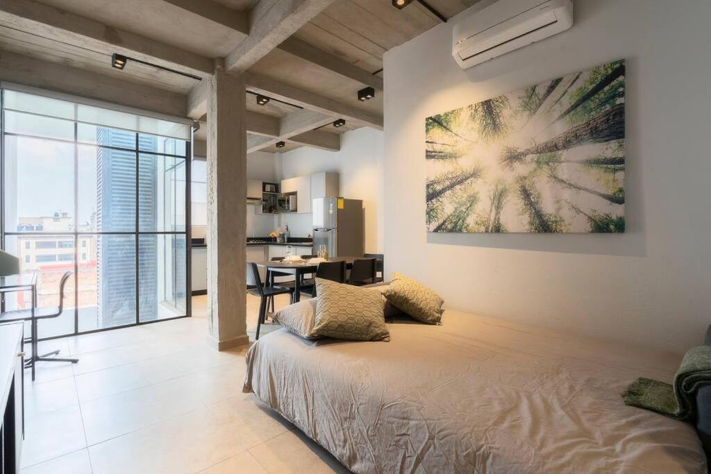 Apartment P301 2bdrm 2bath Ac Private Balcony Rooftop *
