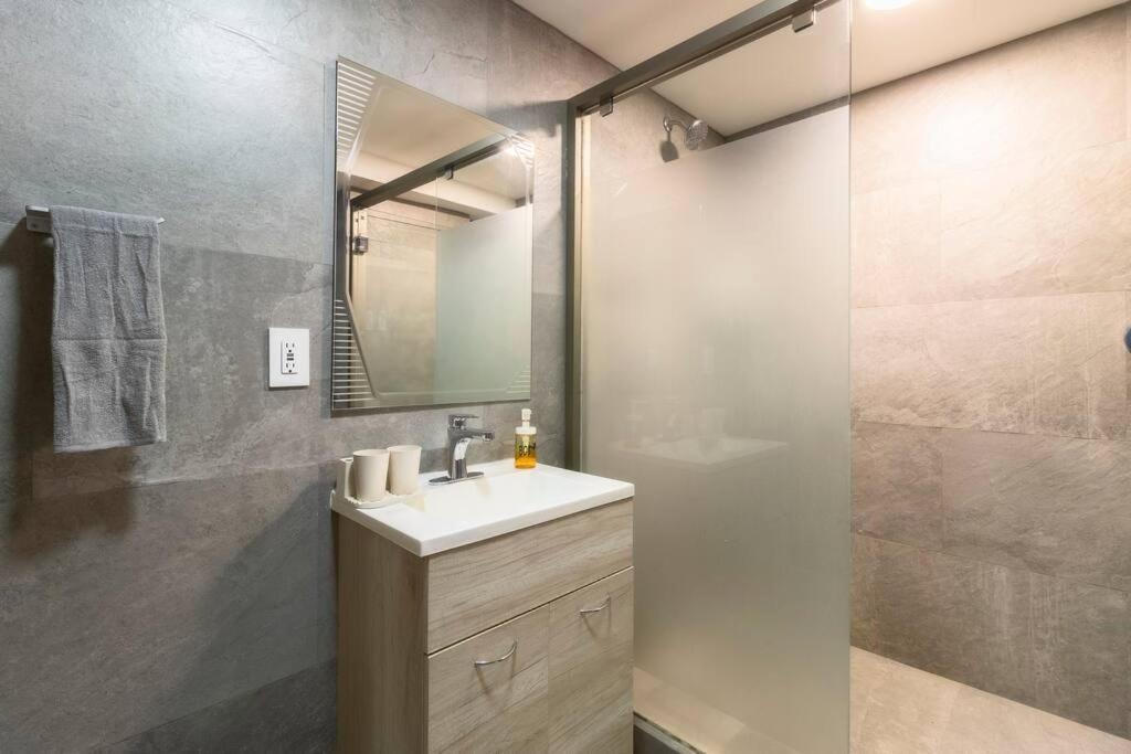 102 Centro 2bdrm 2bath Ac Rooftop Casa de férias Cidade do México