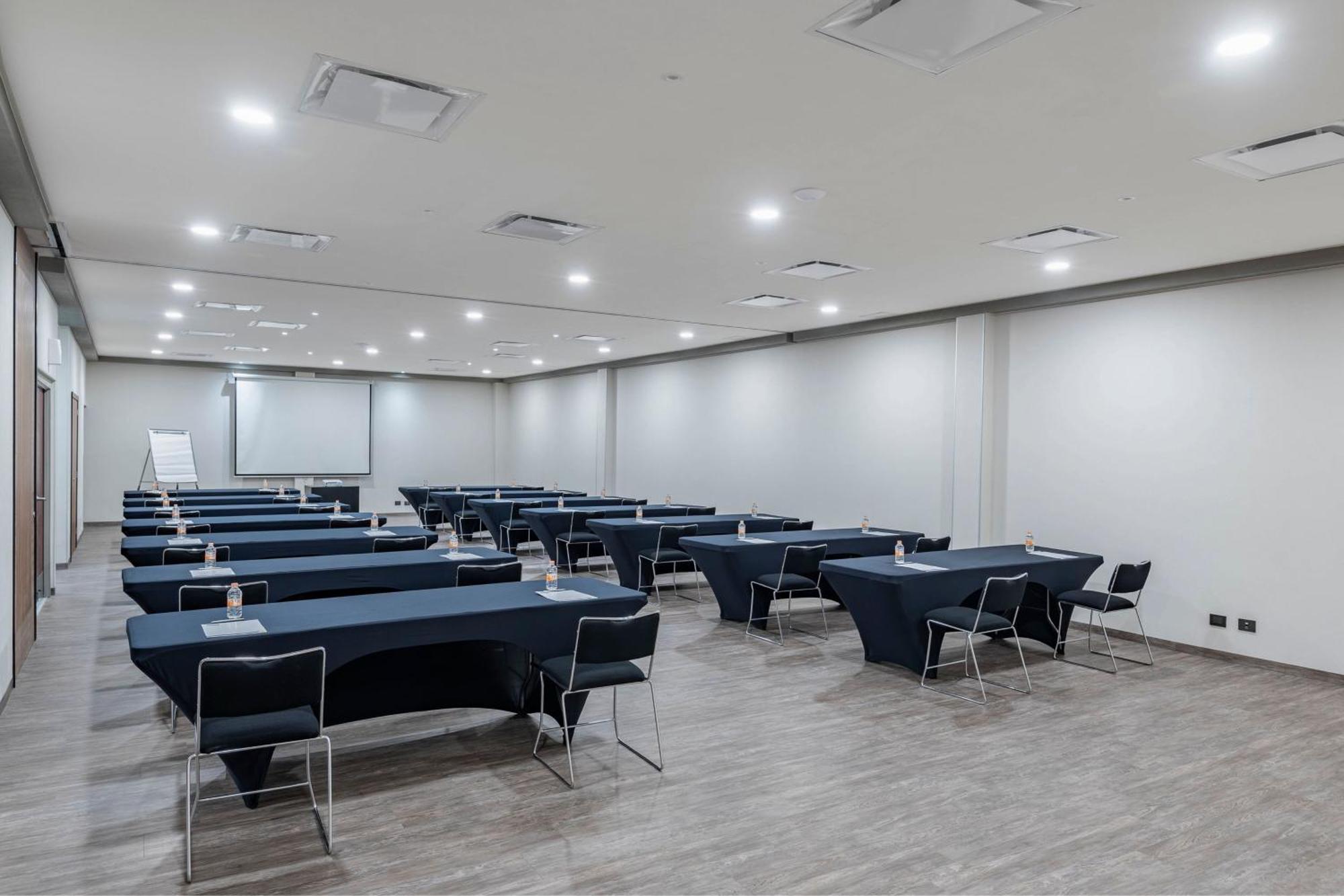 Express By Marriott Ciudad De Tlalpan Hotel Mexico City