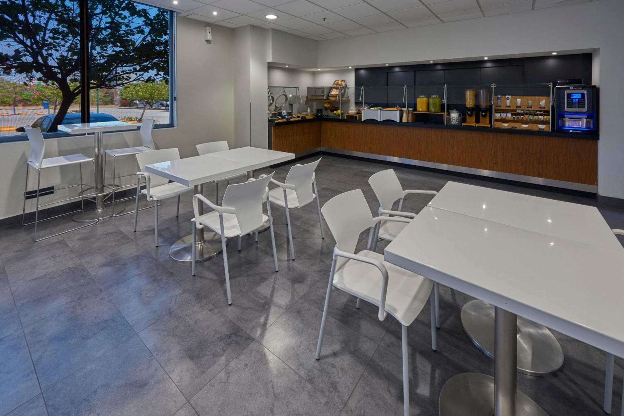 Express Cdmx Plaza Hotel 4*