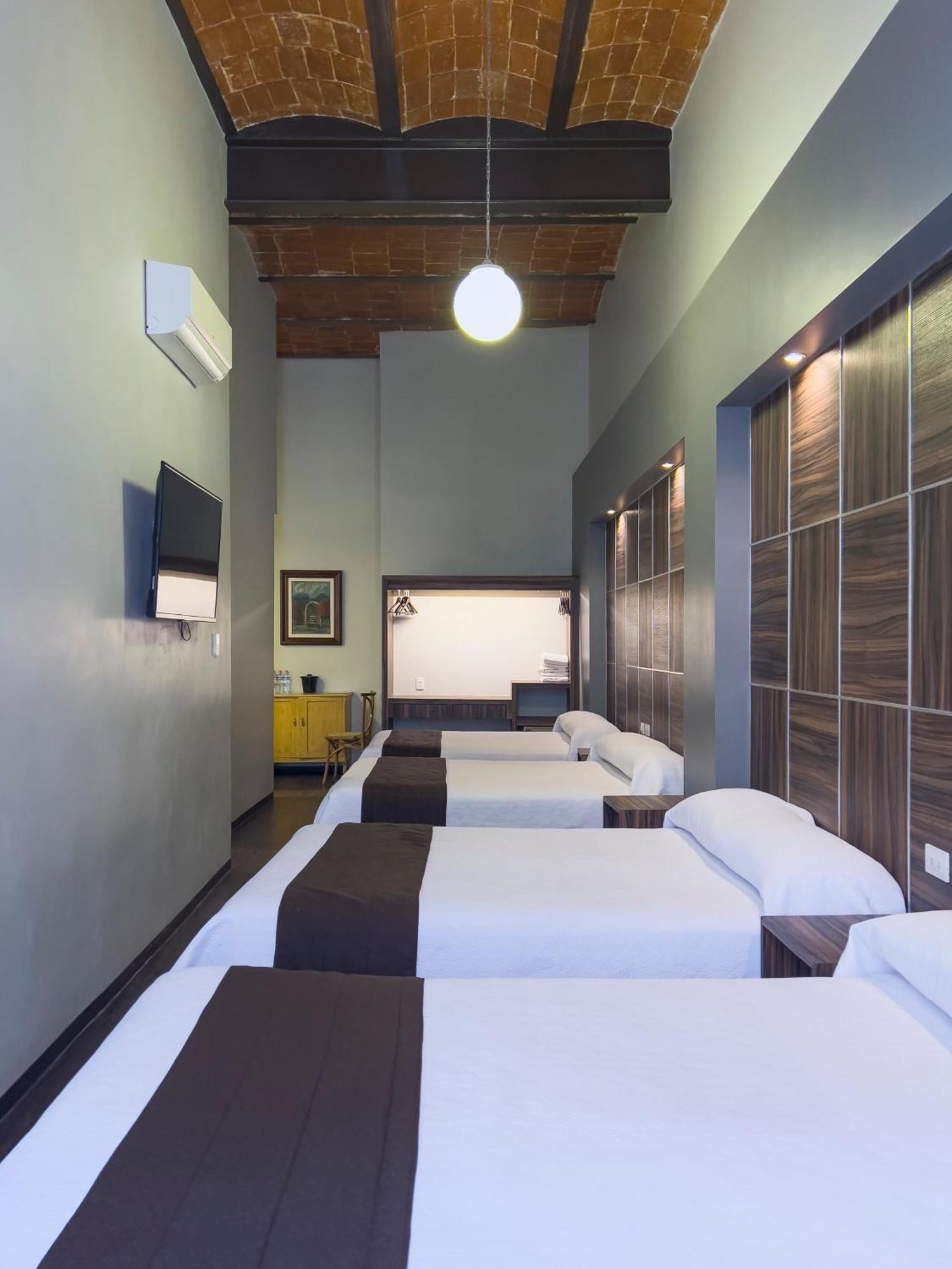 Principal Hotel 3*