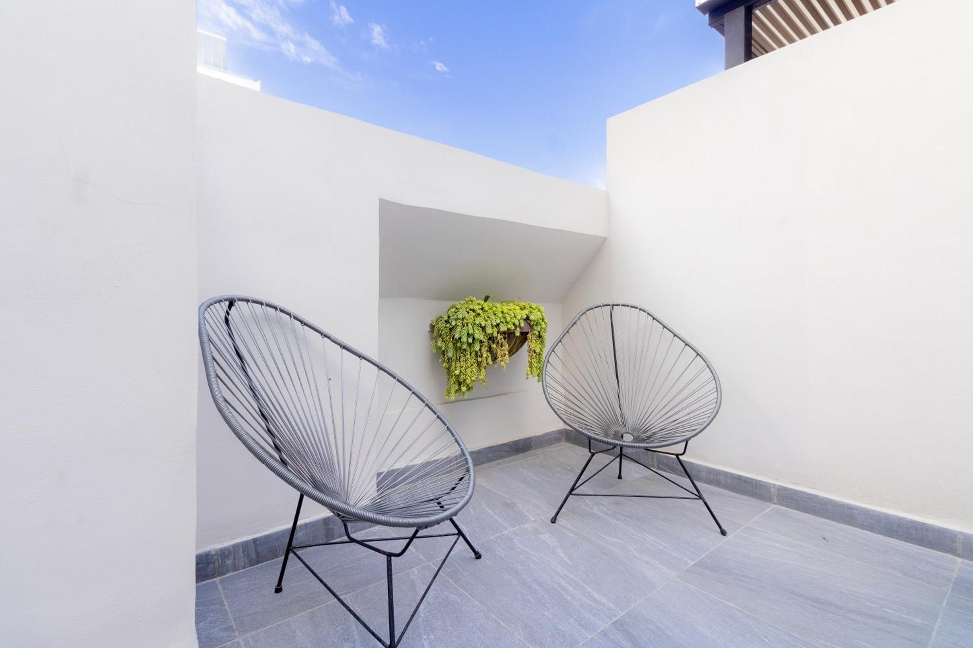 Capitalia - - Juan Racine Apartment Mexico City