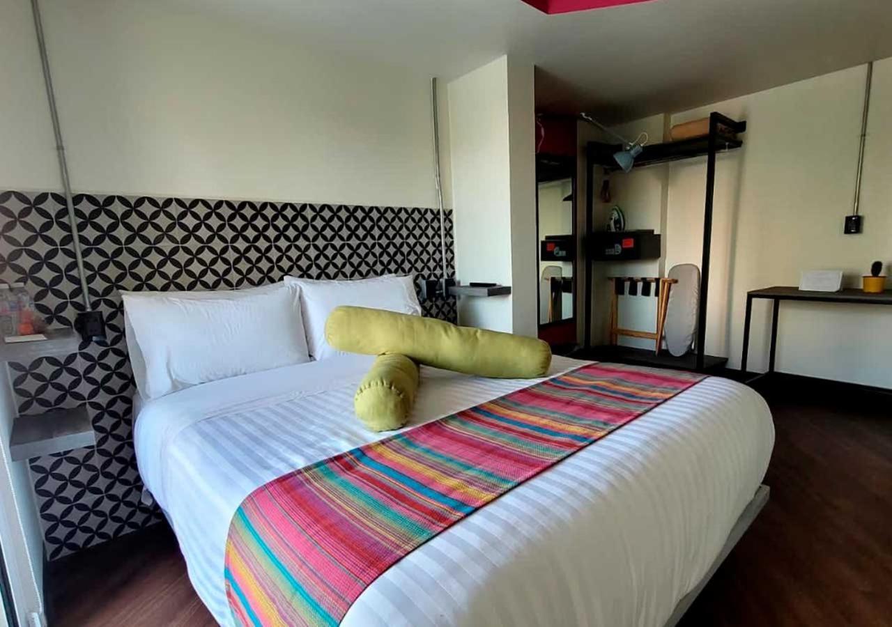 Vive Mx Cuauhtemoc Hotel 4*