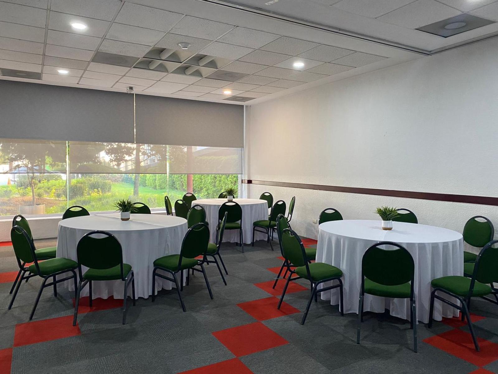 Ibis Perinorte Hotel