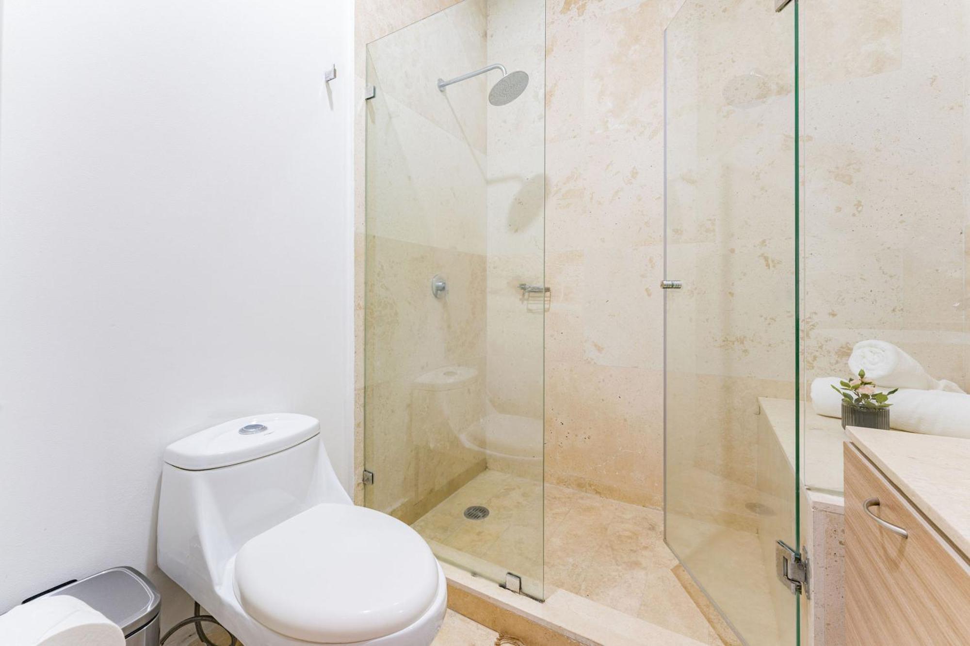 New Perfect Location 24 Security Free Parking Casa de férias