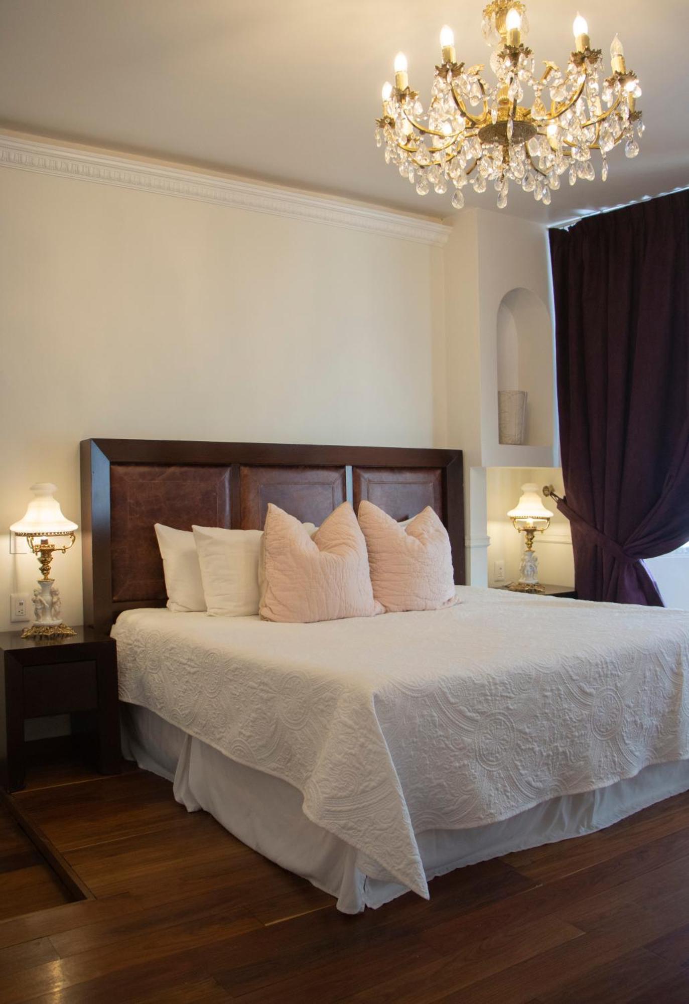 Mansion Papilio Bed & Breakfast Mexico City