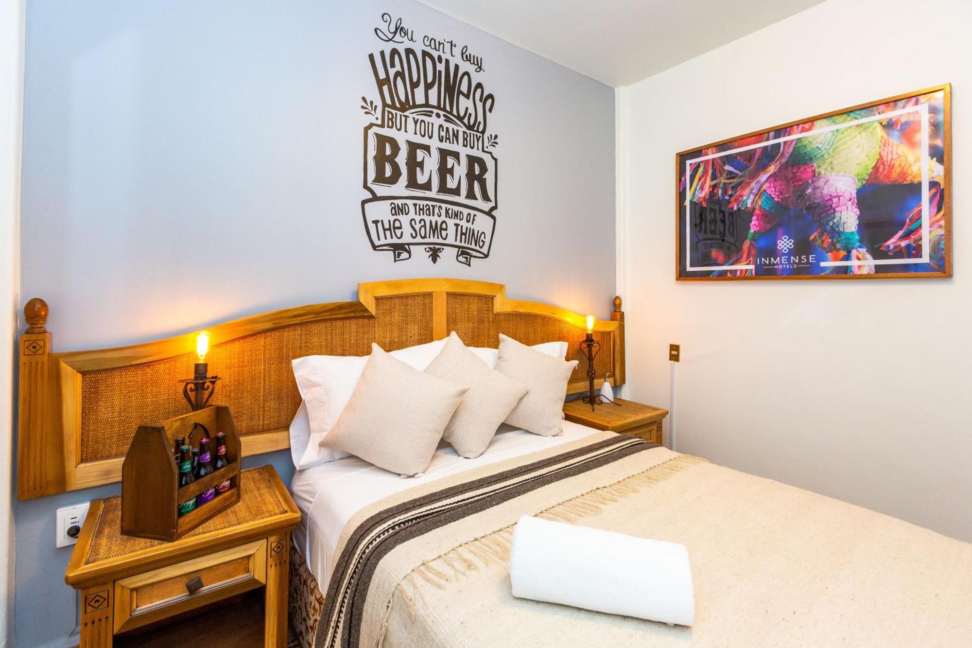 Hotel Mala Vecindad Beer