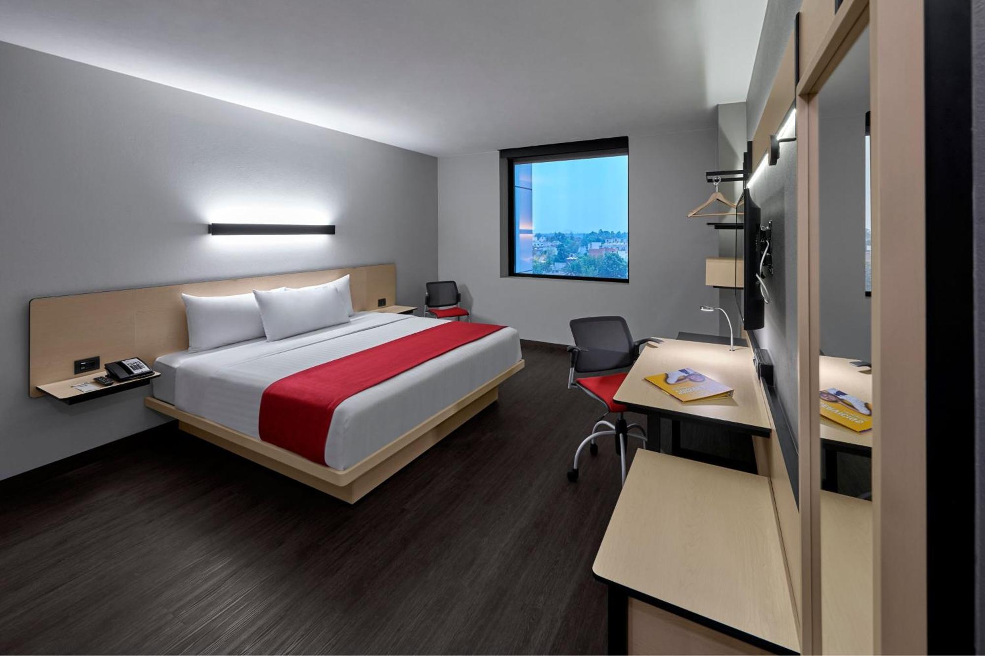 Express By Marriott Ciudad De Tlalpan Hotel Mexico City