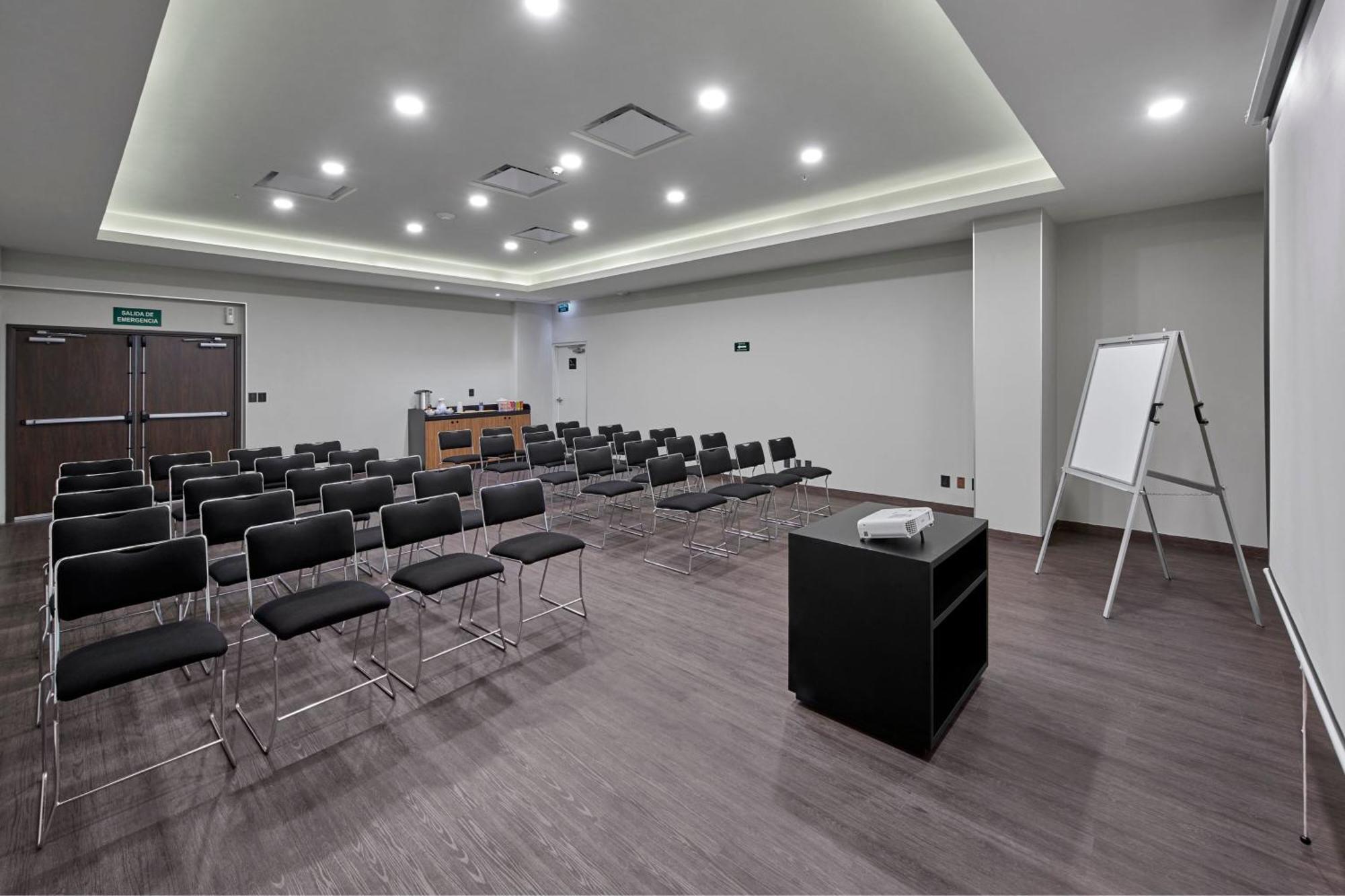 Hotel Express By Marriott Ciudad De Tlalpan