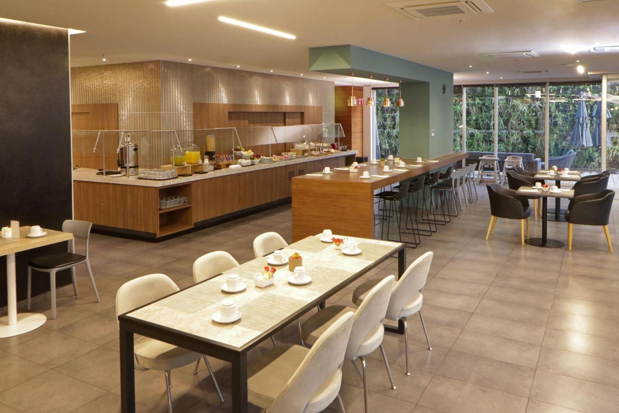 Express By Marriott Ciudad De Santa Fe 4* Mexico City